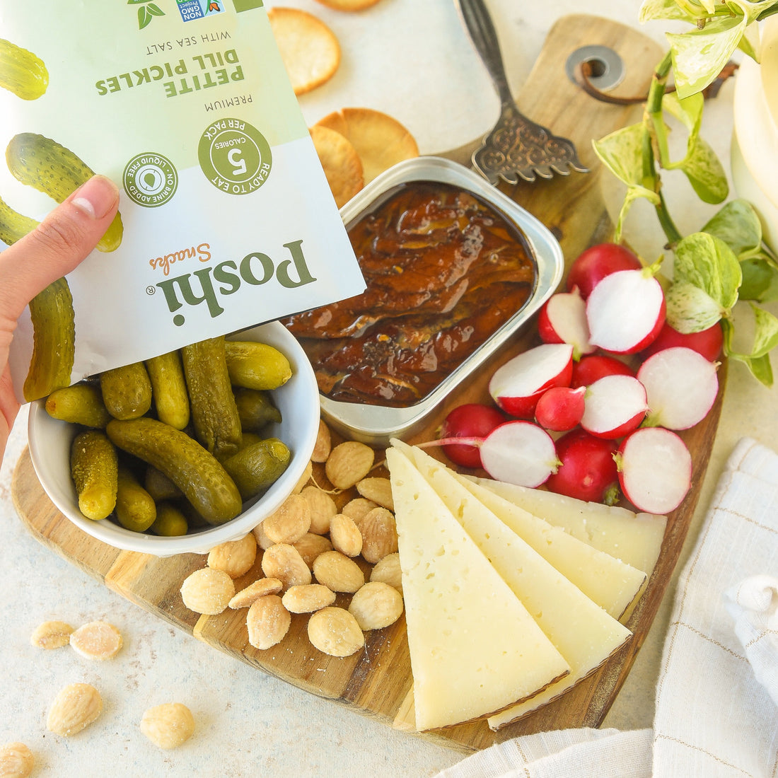Petite Dill Pickles - 10 Snack Packs (2 OZ/Pouch)