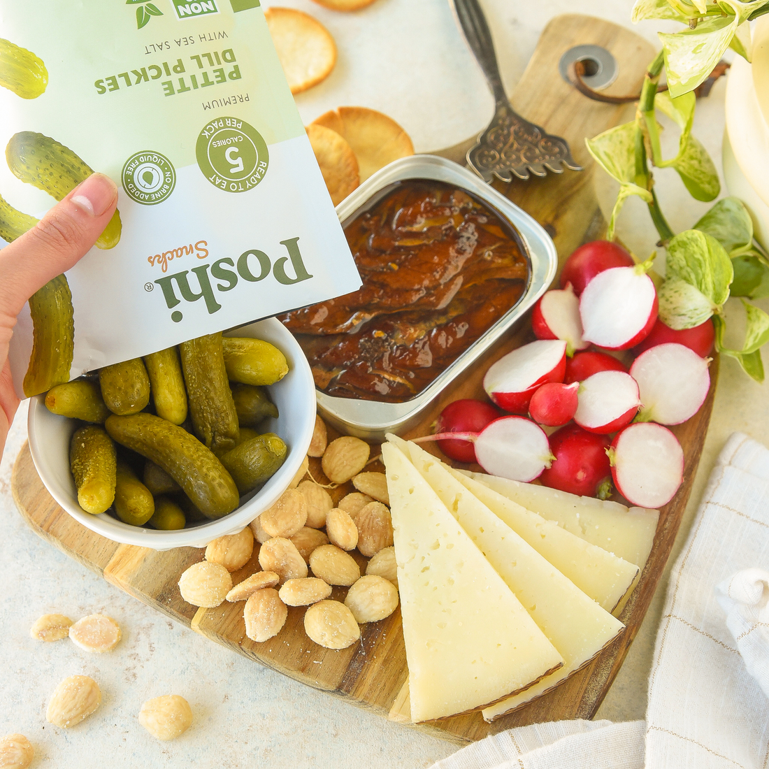 Petite Dill Pickles - 10 Snack Packs (2 OZ/Pouch)